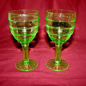 2 Anchor Hocking Green Depression Glass Block Optic Pattern Wine Goblets