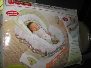 Fisher Price Soothing Motions Glider Baby Bouncer Infant Soother Glider