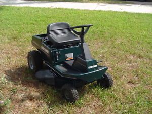 Craftsman 30" 10HP Riding Lawn Mower Excellent Condition