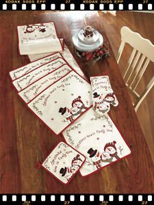 Snowman Christmas Holiday Dining Table Linens Placemats Table Runner Potholders