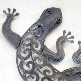 Decorative Bronze Metal Finish Lizard Home or Garden Wall Art New Free P P