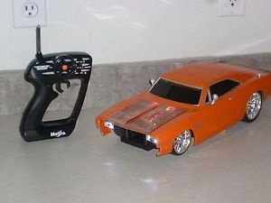 Dodge Charger Toy Car RC Maisto Pro Rodz 1 10 Used Project Battery Pack Works