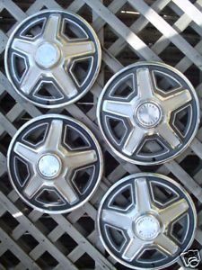 1969 Ford Mustang Hubcaps Hub Caps Wheelcovers Wheels