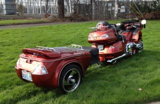 Motorcycle Touring Trailer Fiberglass Pull Behind Cargo Luggage Harley Goldwing