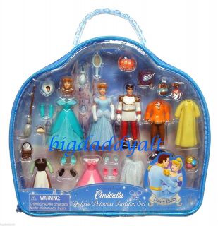 New Disney World Princess Cinderella Deluxe Polly Pocket Fashion Set
