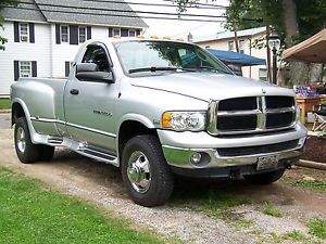 2003 Dodge RAM 3500 Dually SLT 5 7 Hemi with 9 5 Foot Snow Plow and New Tires