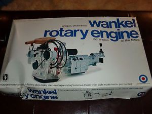 Vintage Pistonless wankel Mazda Rotary Engine Plastic Model Motorized Entex