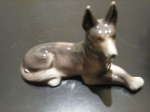 Porcelain Antique German Shepherd Dog Small Figurine
