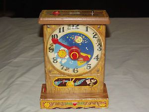 Vintage Toy 1964 Fisher Price Music Box Tick Tock Wind Up Clock