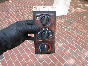 11984 Dodge Dakota 97 98 99 Temp AC Heat Climate Control Panel Unit Switch