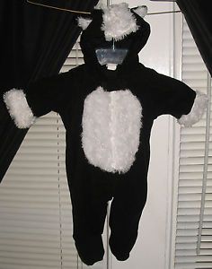 Old Navy Lil Stinker Skunk Halloween Costume Size 0 3 Months Infant Baby Cute