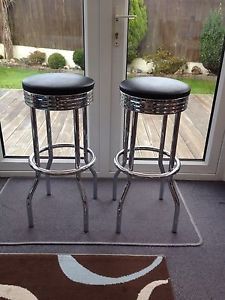 American Diner Style Black Topped Leather and Chrome Breakfast Bar Stools