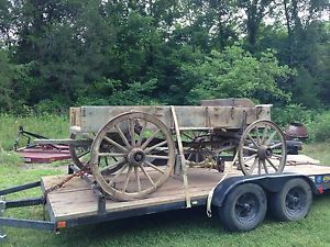 Antique Horse Drawn Wagon Buggy Vintage 1800s Wood Wheels Seat Wooden Carriage