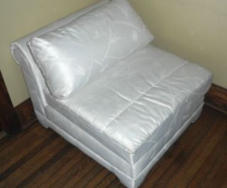 Chaise White Lounge Chair Sofa Couch Living Room Office Bedroom Relax