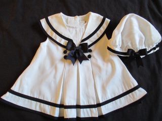 RARE Editions White w Navy Blue Accent Dress Hat Size 2T