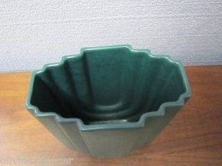 Green Art Deco Style Haeger Pottery Vase Artware Art USA Streamline Skyscrapper