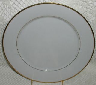 Contemporary Noritake Heritage Dinner Plate White Gold