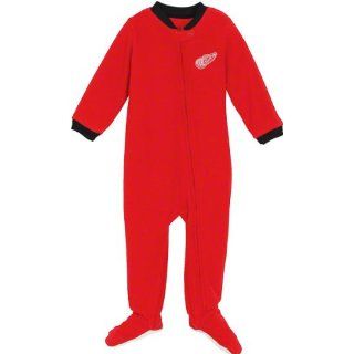 Detroit Red Wings Infant Baby Red Fleece Logo Blanket Footed Sleeper