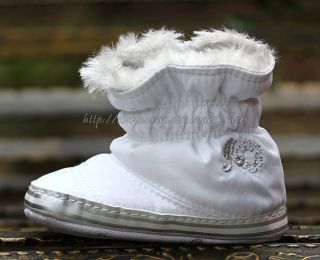 Baby Girls White Snow Boots Faux Fur Lined Crib Shoes Size Newborn TO18 Months