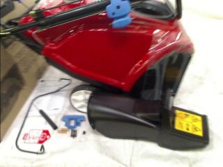 Toro Power Clear 621 QZE 21 in Single Stage Gas Quick Chute Snow Blower $769 00