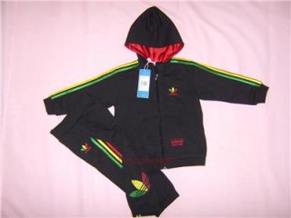 New Adidas Chile 62 Fleece Boys Girls Full Tracksuit Black Rasta