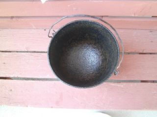 Primitive Antique Footed Cast Iron Pot Bean Kettle Cauldron 8 1880's Country
