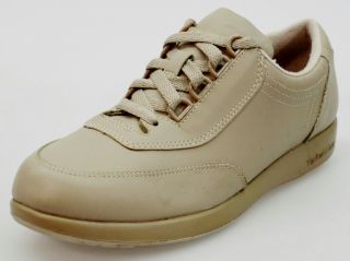 Hush Puppies Womens Shoes 7 1 2M Lace Up Sneaker The Body Shoe Tan NWD