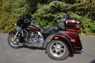 2011 Harley Davidson® Trike Tri Glide™ Ultra Classic® Better Than New Condition