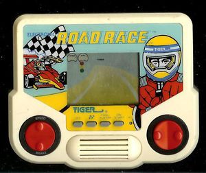 1990s Road Race Tiger Electronic Handheld Arcade Car Racing LCD Pocket Toy Game