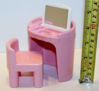 Vtg Little Tikes Doll House Pink Makeup Vanity Chair Mirror Desk Furniture