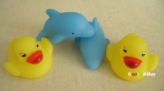 4pcs Baby Children Kids Bath Bathing Fun LED Flashing Duck Dolphin Toy Rubber