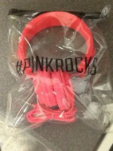 Victorias Secret Pink Pinkrocks Headphones New