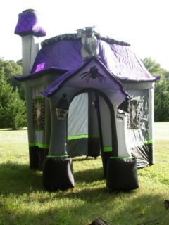 RARE 9' Tall Haunted House Lighted Halloween Airblown Inflatable Nice w Sound