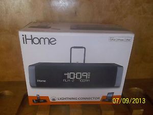 iHome IDL45BC Dual Charging Stereo FM Clock Radio Lightning Dock iPhone iPod New