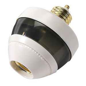 First Alert PIR725 Motion Sensing Sensor Light Bulb Socket
