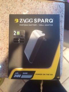 ZAGG Sparq 3100 mAh Portable Backup Battery Charger Adapter Sparq iPhone New