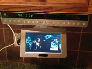 Audiovox VE705 7" LCD TV Amfm Ultra Slim Under Kitchen Cabinet