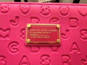 Authentic Marc by Marc Jacobs 'Dreamy Logo' Laptop Sleeve Pink 13"