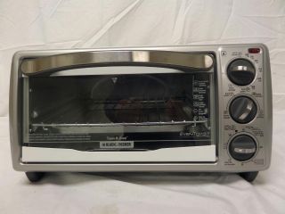 Black & Decker TRO390W Silver Toast-R-Oven Classic 