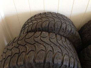 395 65R 18 Truck Tires and Rims 18"