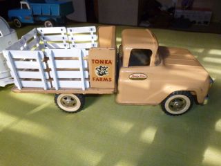 1959 Tonka Farms Stake Truck w Horse Trailer