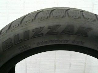 Bridgestone Blizzak LM Tire 235 50 17 235 50R17 235 50 17 Used Tires 6 0 32NDS