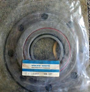 Volvo White Truck Parts Seal Kit 618897 New SEALED Package