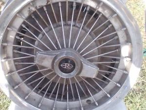 Buick Riviera Hubcaps Parts & Accessories